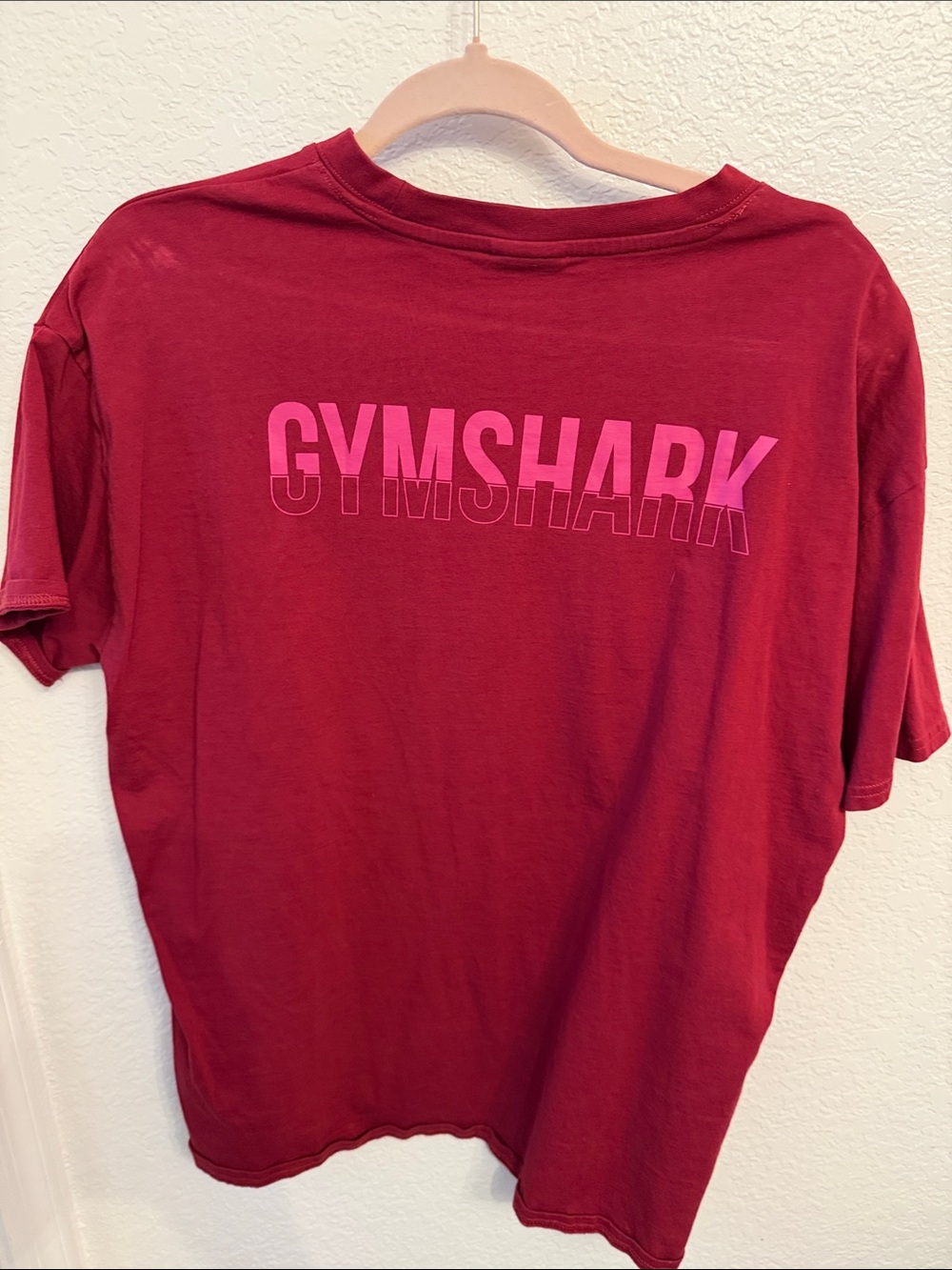 Gymshark shirt - Picture 2 of 3